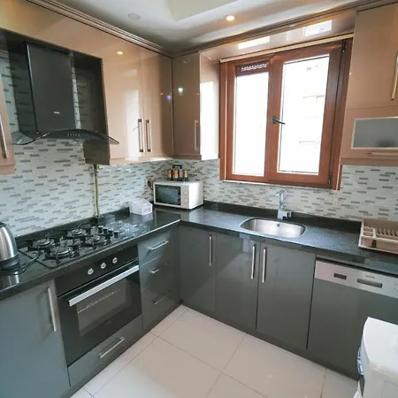 公寓 1b Apt In The Heart Of 伊斯坦布尔
