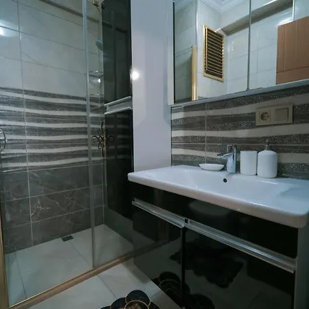 1b Apt In The Heart Of Κωνσταντινούπολη